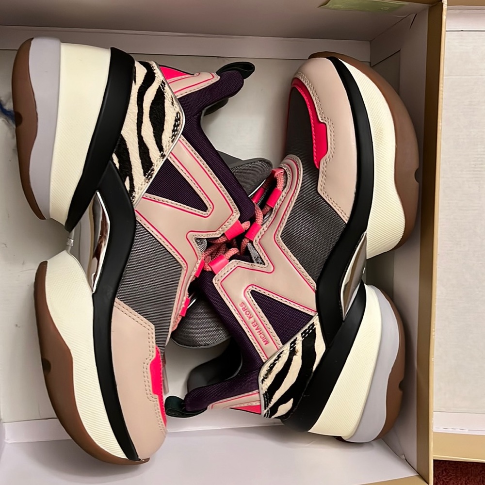 Micheal Kors Olympia sneakers